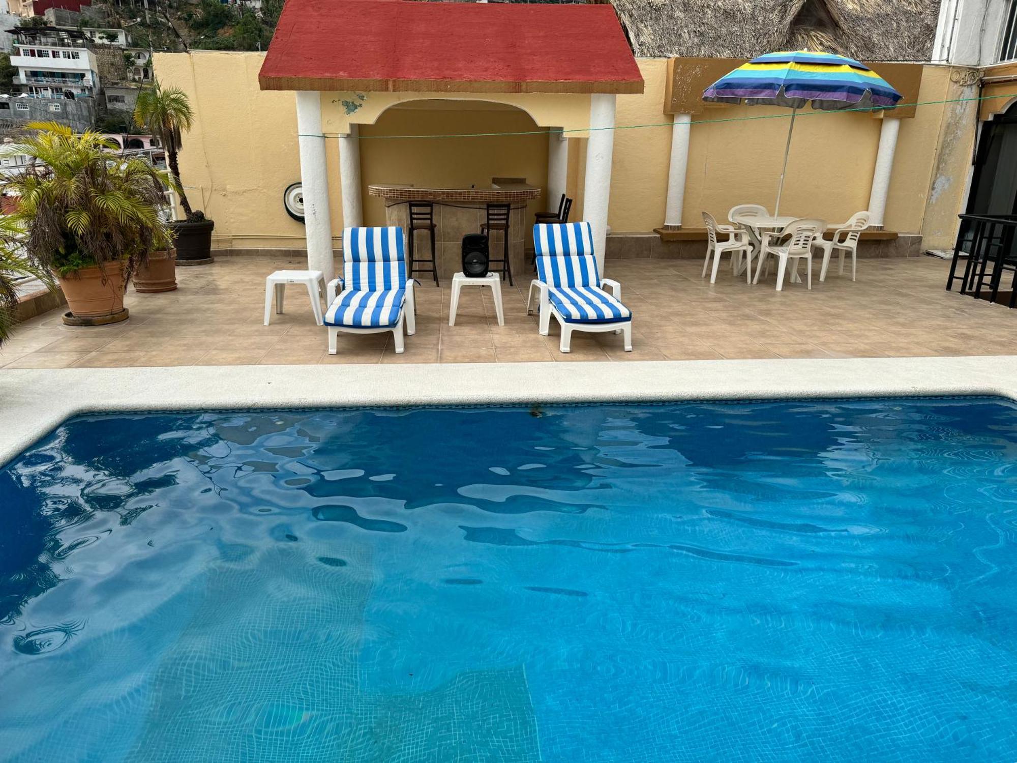 Blue Coast With Pool And Ocean View 10 To 35 P Villa Acapulco Kültér fotó